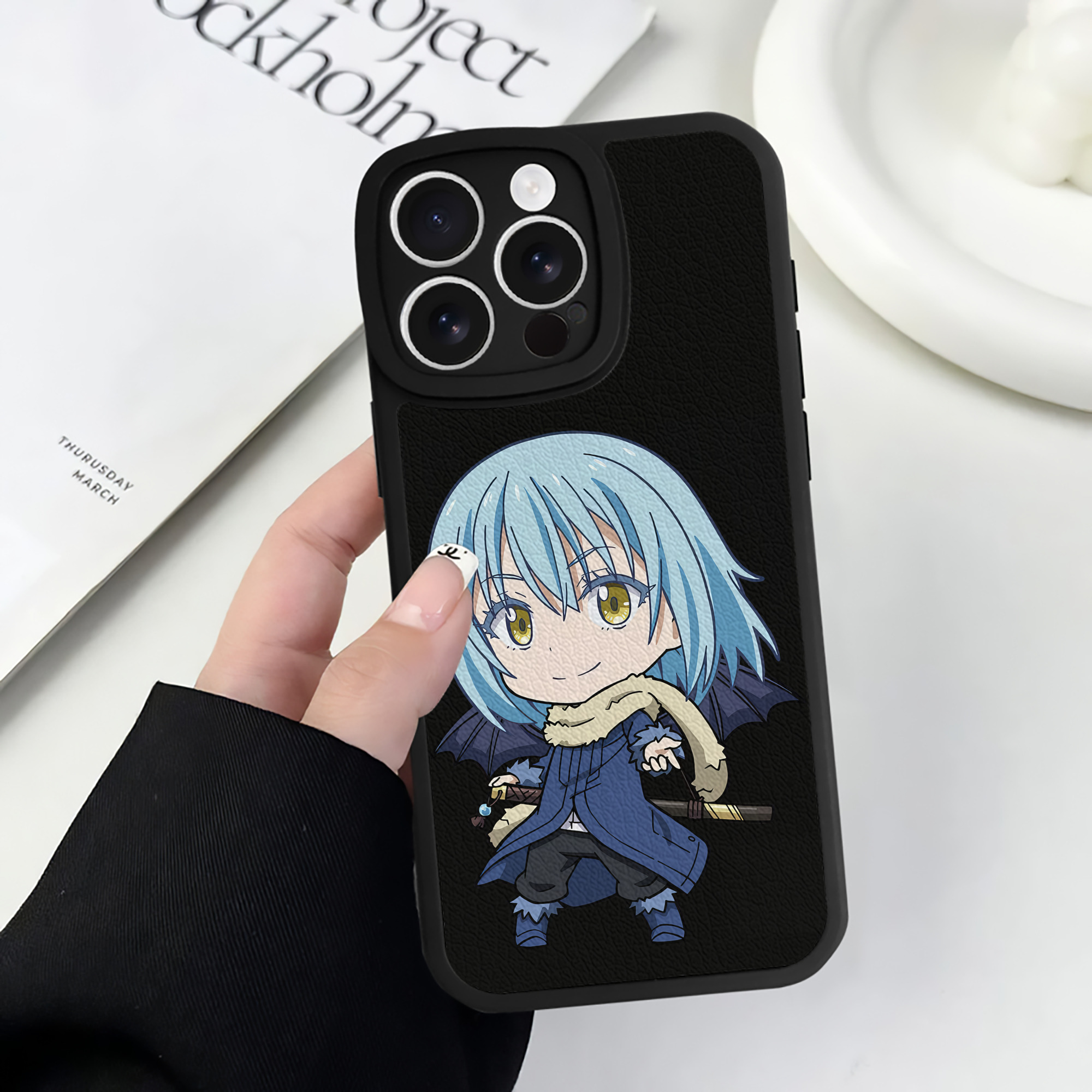 （画像用） 転スラ Regarding Reincarnated to Slime 【iPhone 16シリーズ対応】シリコンスマホケース（レザー調） 材質：シリコン